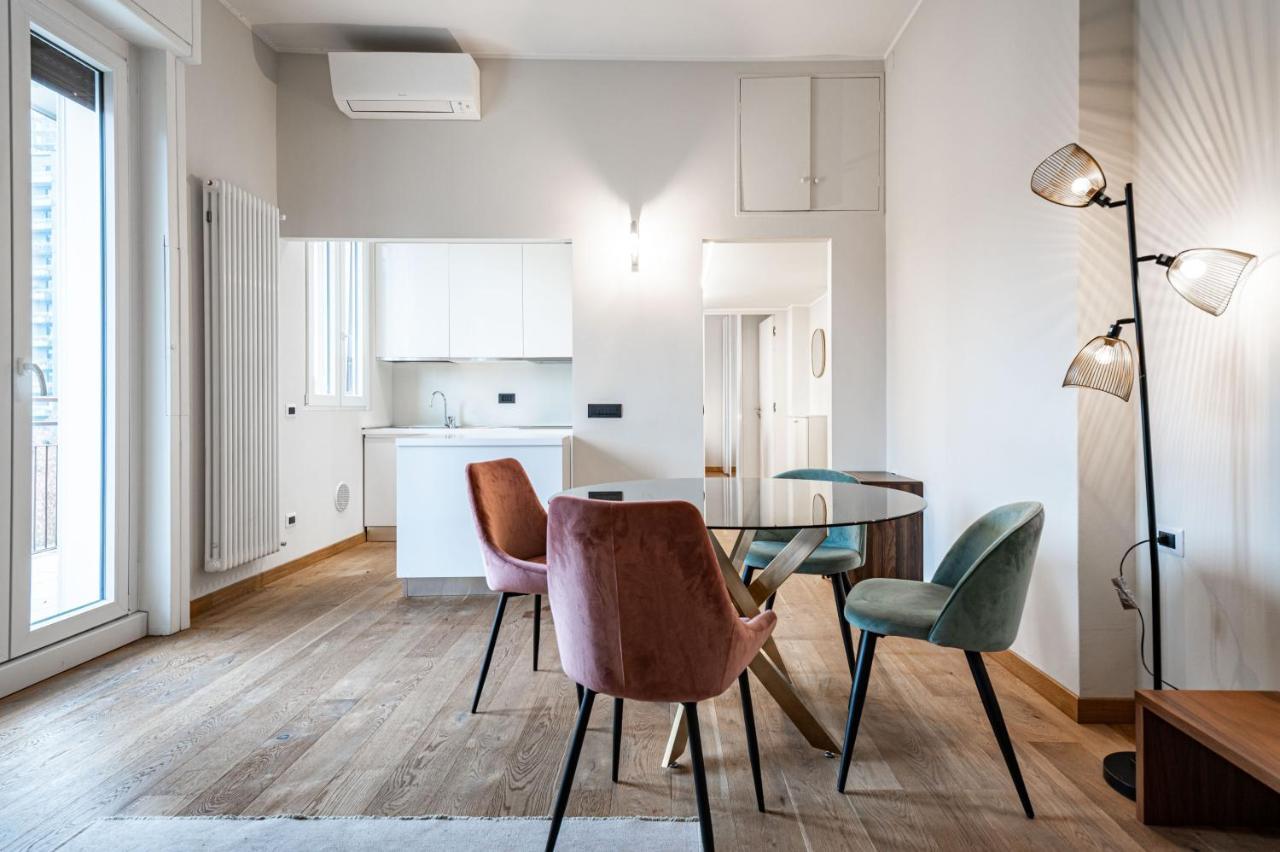 Montello Livings, Exclusive Terrace And Skyline View Apartment Милано Екстериор снимка
