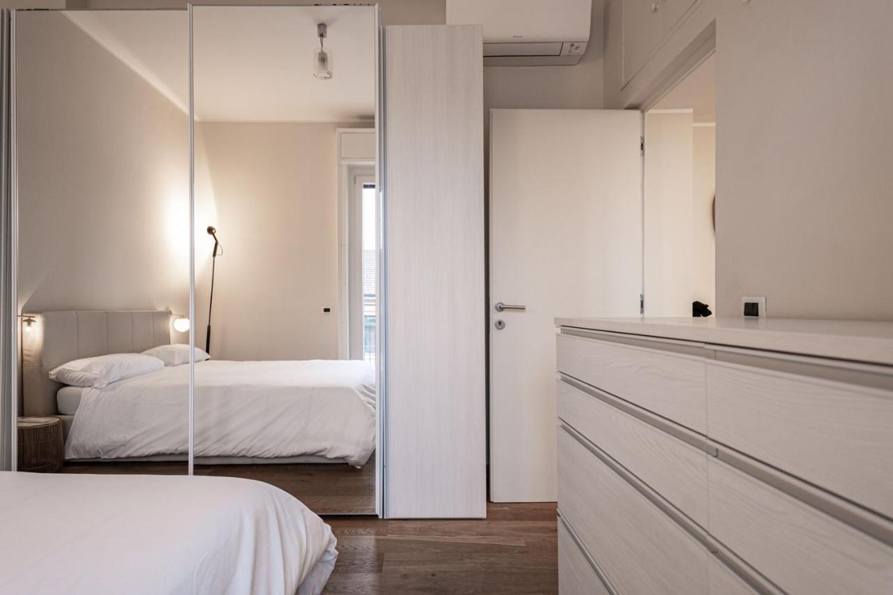 Montello Livings, Exclusive Terrace And Skyline View Apartment Милано Екстериор снимка